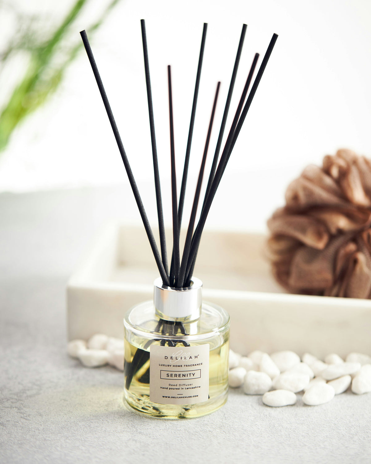 Pivlox luxury reed diffuser for continuous home fragrance